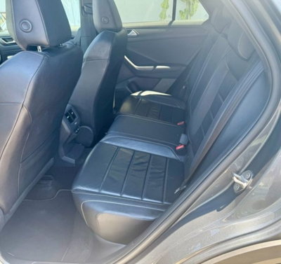 Volkswagen T-Roc 2.0 tdi R-Line 4motion 150cv dsg (9)