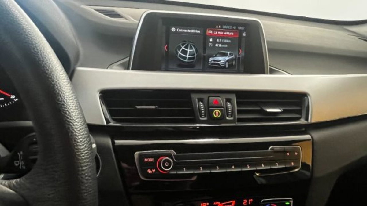 BMW X1 xDrive20d Business Advantage (10)