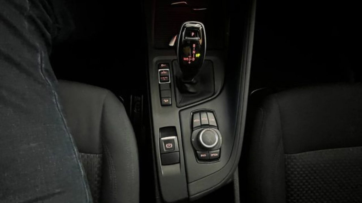 BMW X1 xDrive20d Business Advantage (13)