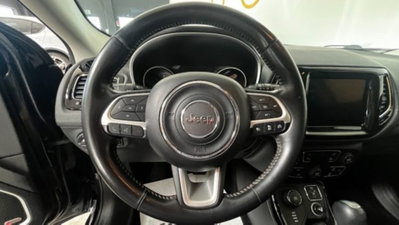 Jeep Compass 2.0 Multijet II aut. 4WD Longitude (9)
