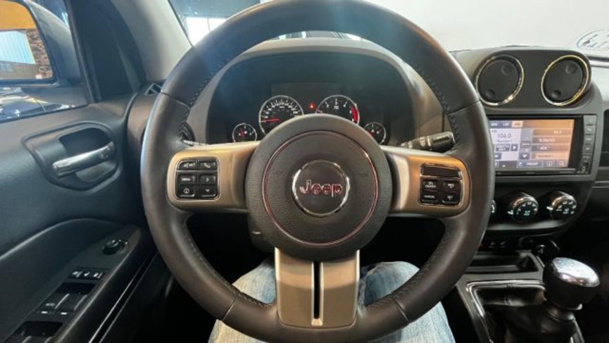 Jeep Compass 2.2 CRD Limited (13)