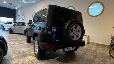 Jeep Wrangler 2.8 CRD DPF Sahara (4)