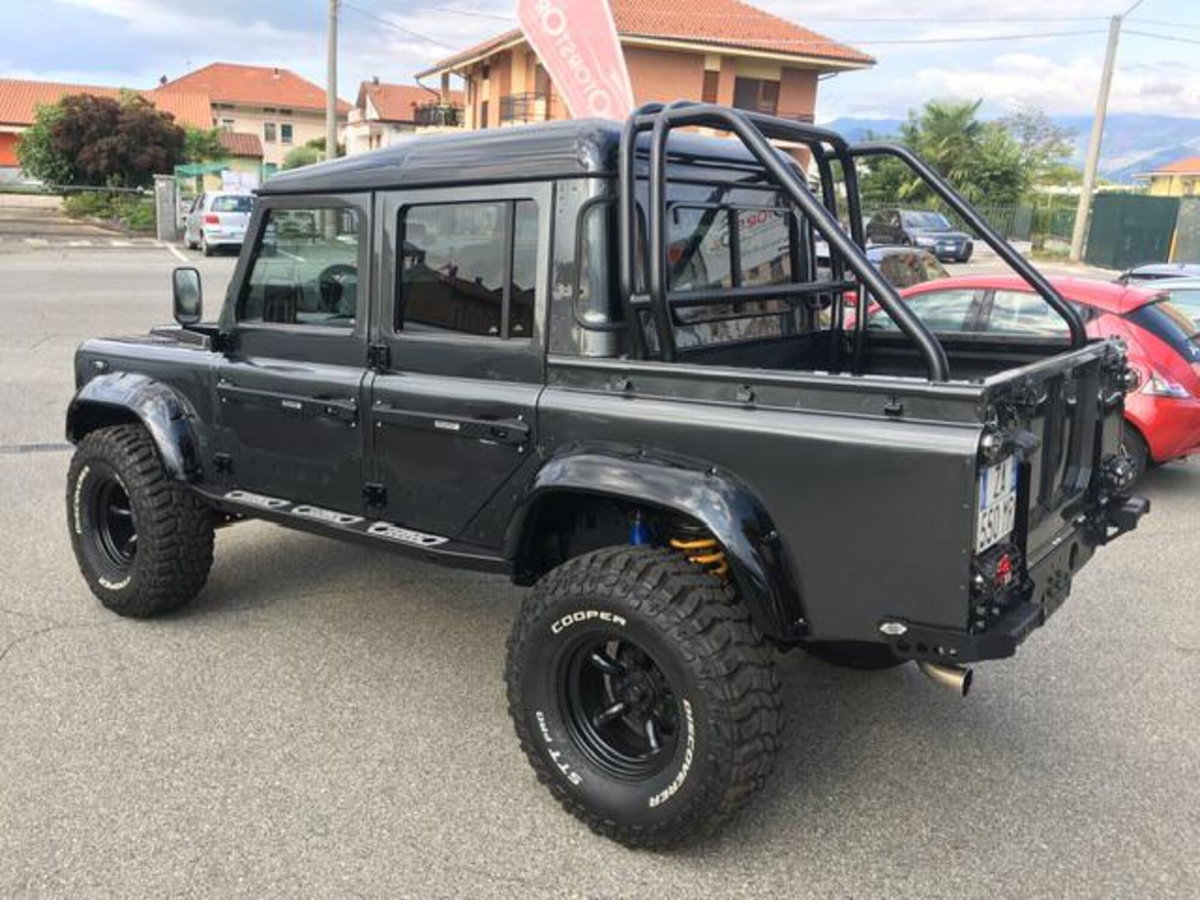 Land Rover Defender 110 2.5 Td5 cat CrewCab S (2)