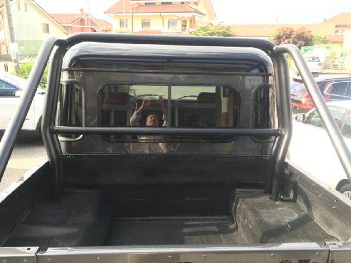 Land Rover Defender 110 2.5 Td5 cat CrewCab S (8)