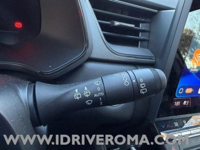 Renault Captur 1.0 tce Techno 90cv (13)