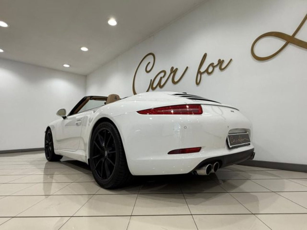 Porsche 911 Coupé 3.8 Carrera S (5)