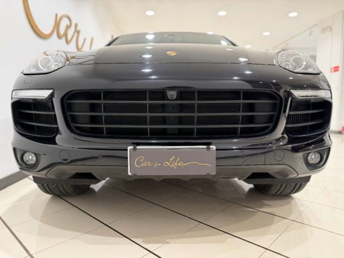 Porsche Cayenne 3.0 Diesel Platinum Edition (8)