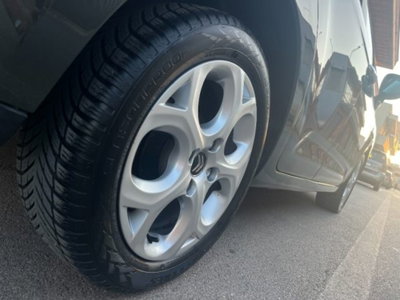 Citroen C3 1.4 HDi 70 Exclusive (4)