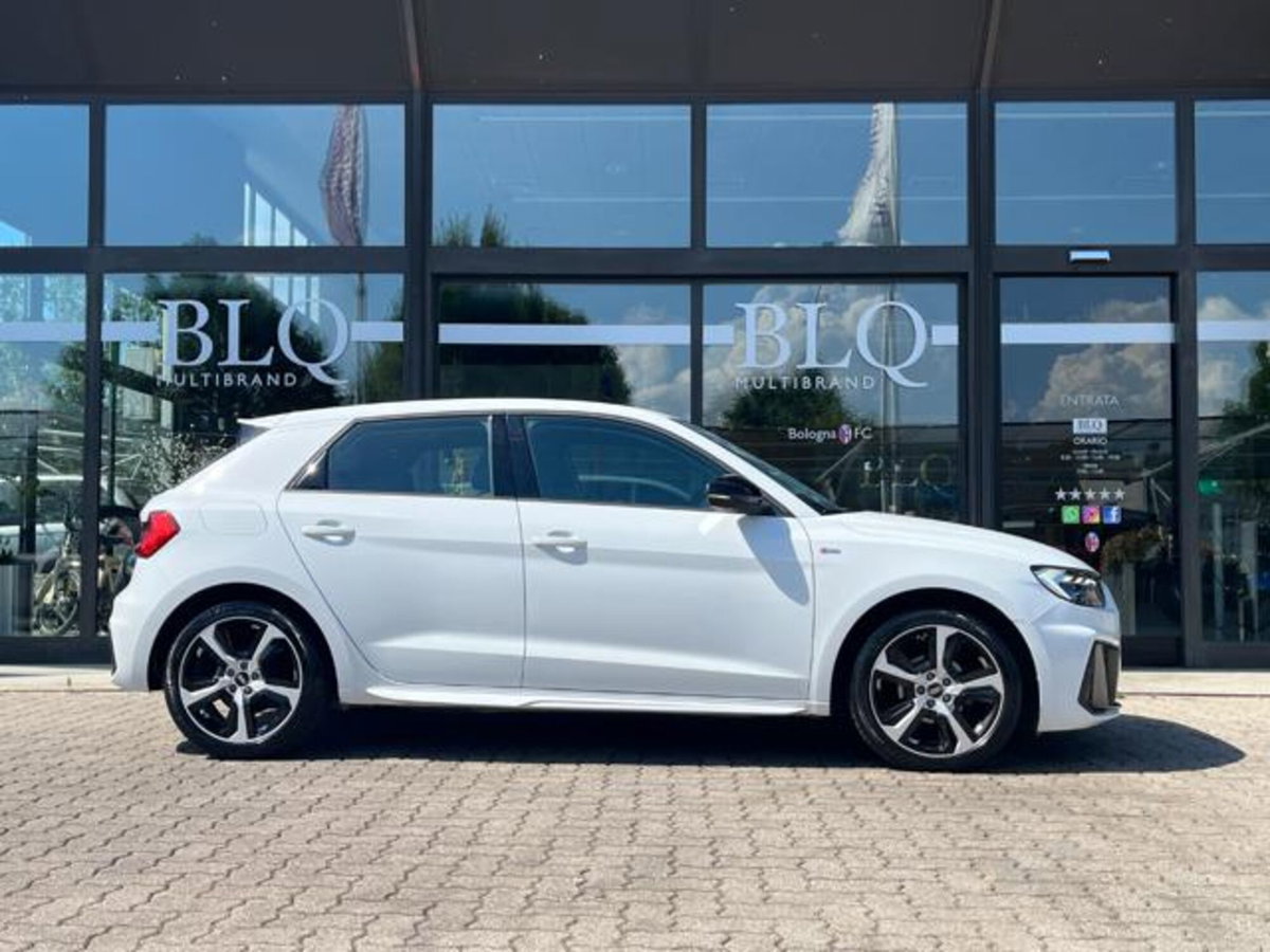 Audi A1 Sportback 25 TFSI S line edition