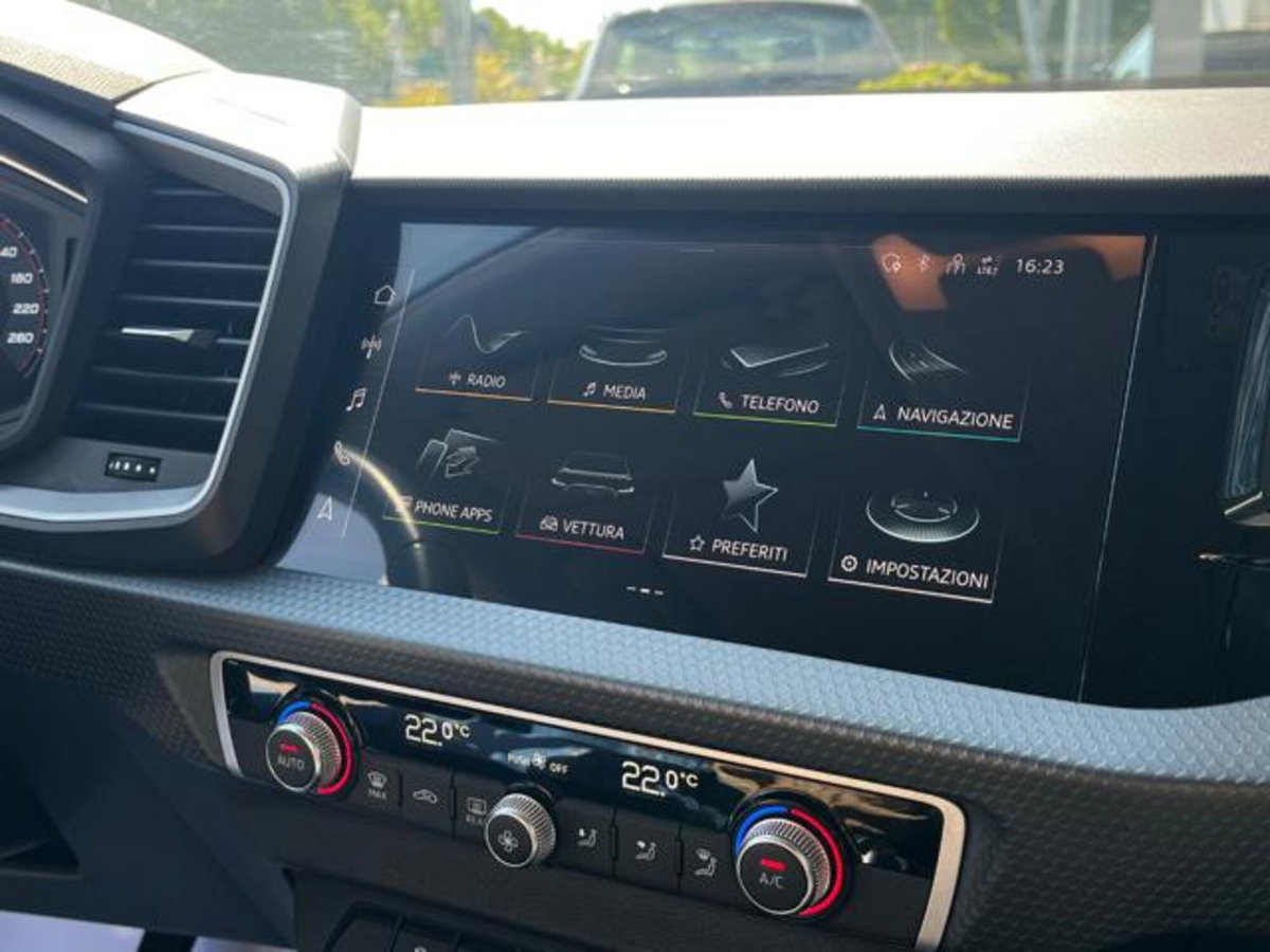 Audi A1 Sportback 25 TFSI S line edition (13)