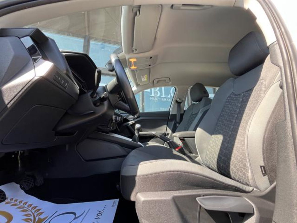 Audi A1 Sportback 25 TFSI S line edition (8)