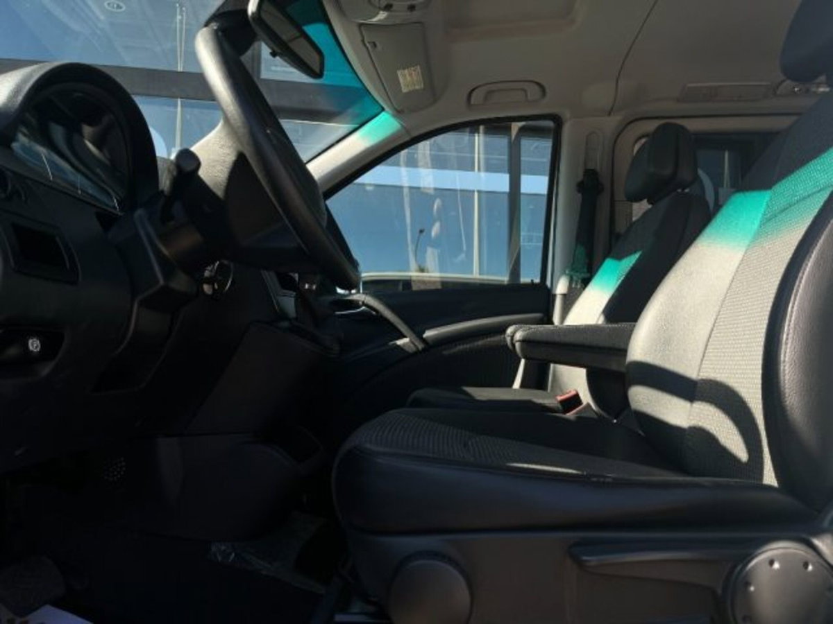 Mercedes-Benz Viano 2.2 CDI 4Matic Trend L (8)