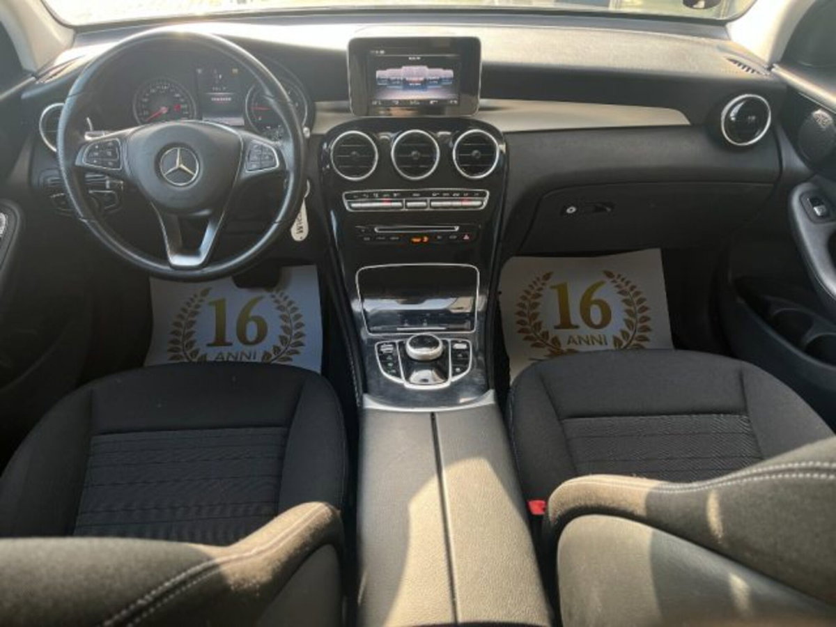 Mercedes-Benz GLC SUV 220 d 4Matic Sport (10)
