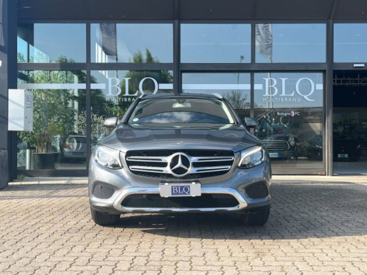 Mercedes-Benz GLC SUV 220 d 4Matic Sport (2)