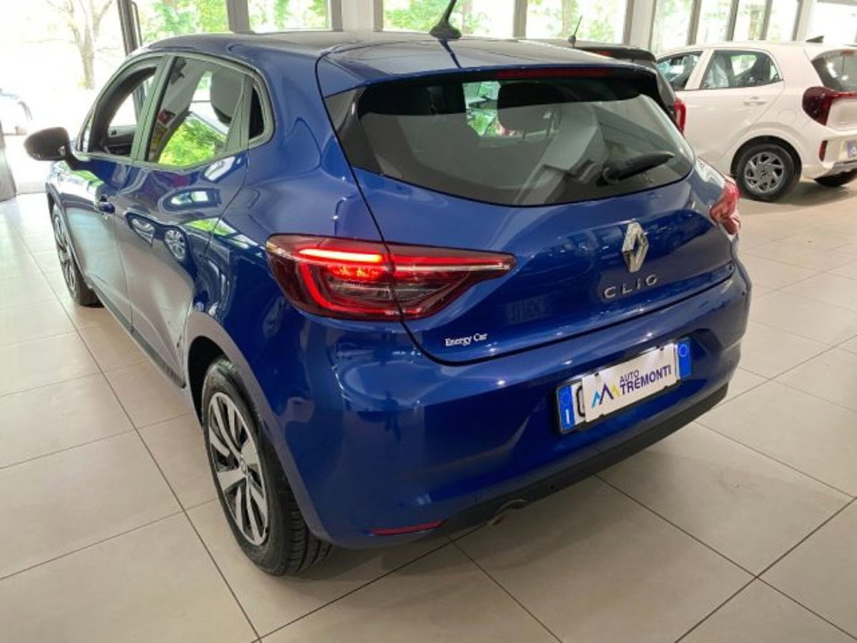 Renault Clio 1.0 tce Techno Gpl 100cv (6)