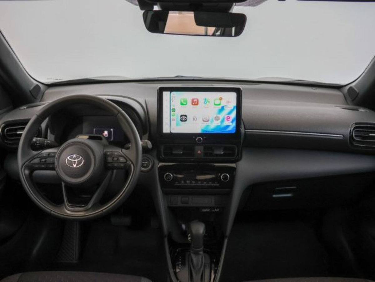 Toyota Yaris Cross 1.5h GR Sport Black Sky fwd 116cv e-cvt (13)