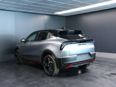 Alfa Romeo Junior 1.2 ibrida Speciale 145cv edct6 (3)