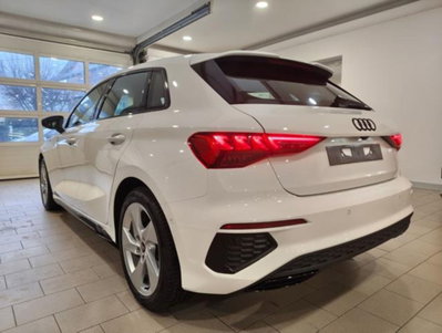 Audi A3 Sportback 30 TFSI S line edition (3)