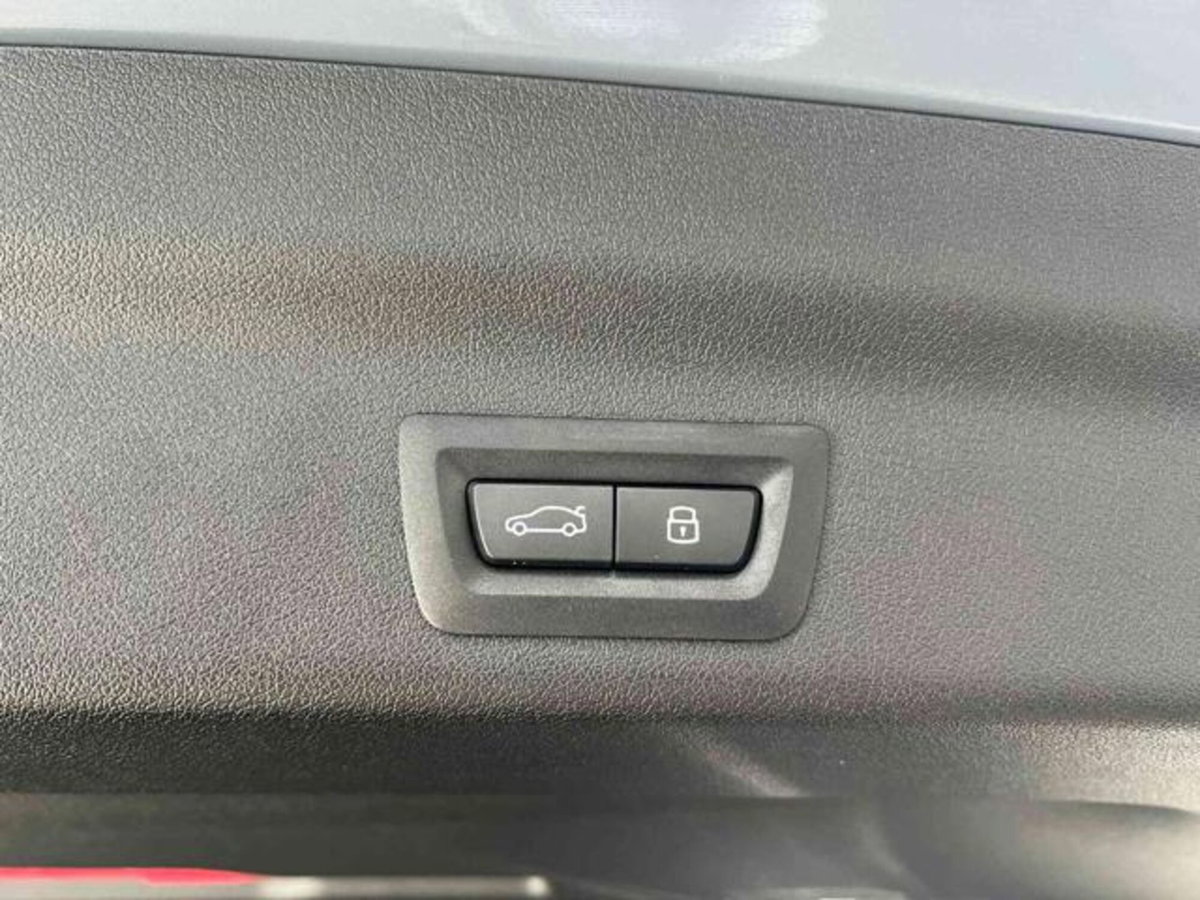 BMW X1 xDrive 20d Msport (13)