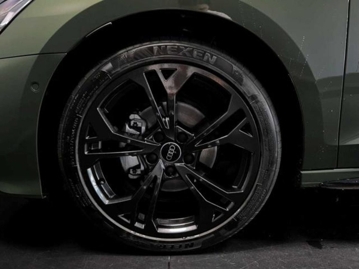 Audi A3 Sportback 35 TDI S tronic S line edition (15)