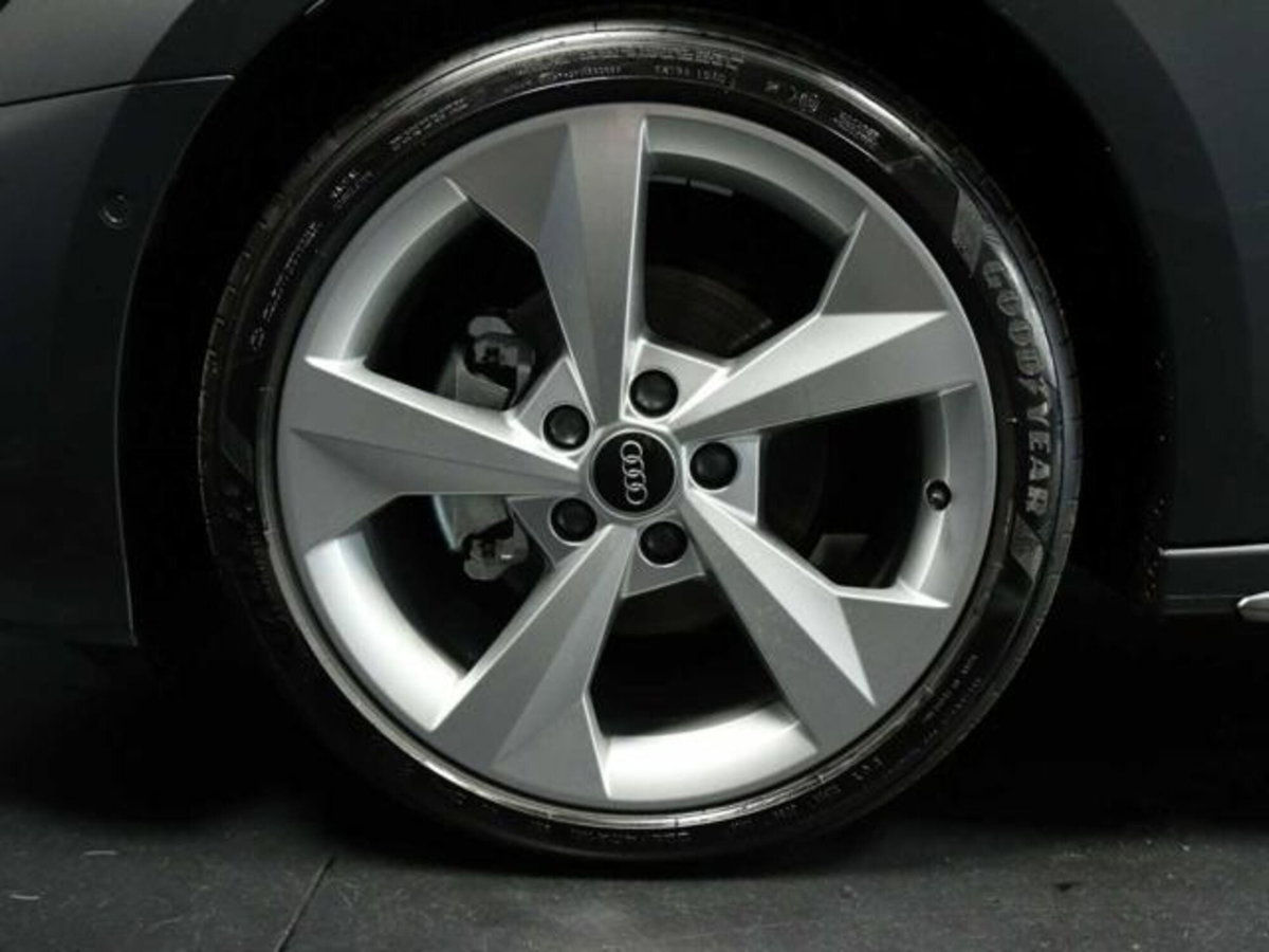 Audi A3 Sportback 35 TDI S tronic S line edition (12)