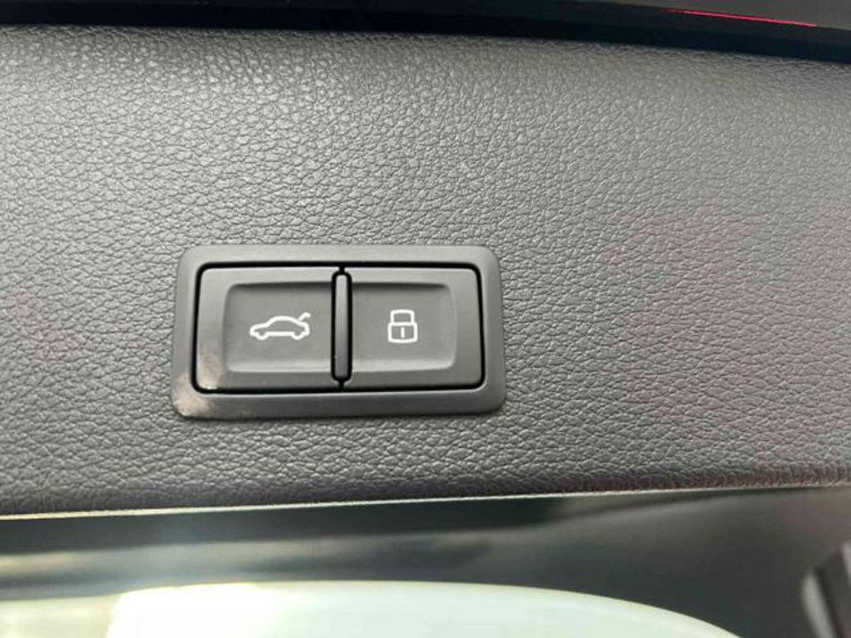 Audi Q2 Q2 30 TDI (8)