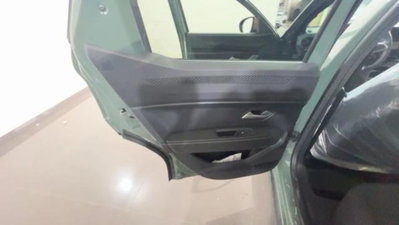 Dacia Duster 1.2 Eco-G Extreme 120cv auto (6)