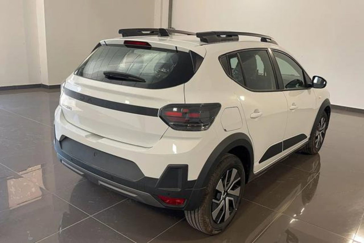 Dacia Sandero Stepway 1.2 Eco-G Expression 120cv auto (2)