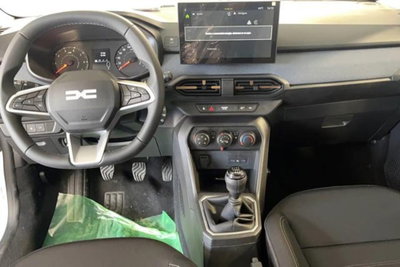 Dacia Sandero Stepway 1.2 Eco-G Expression 120cv auto (4)