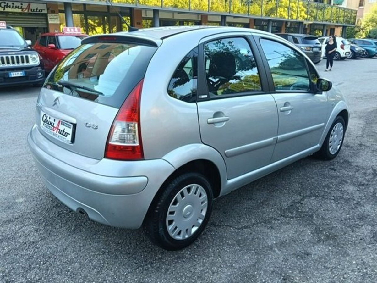 Citroen C3 1.1 Exclusive (4)