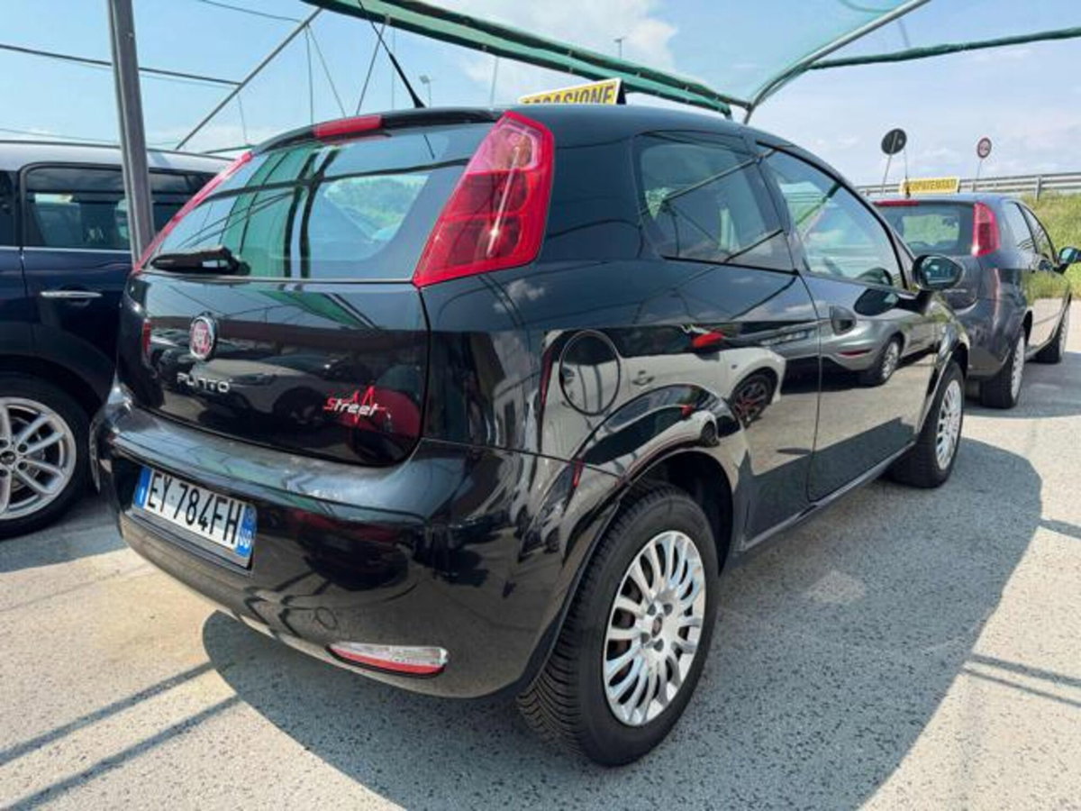 Fiat Grande Punto 1.2 3 porte Dynamic (4)