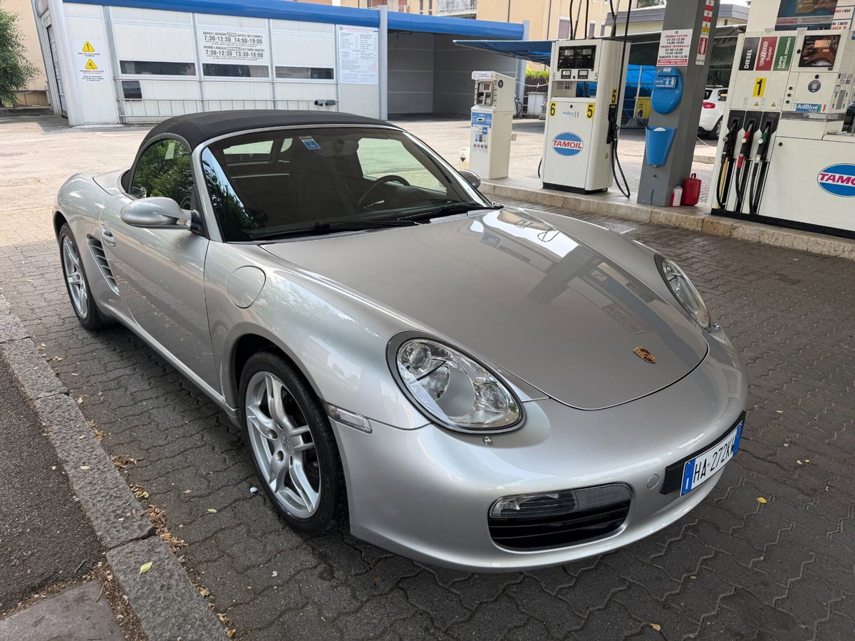 Porsche Boxster 2.7 24V (3)