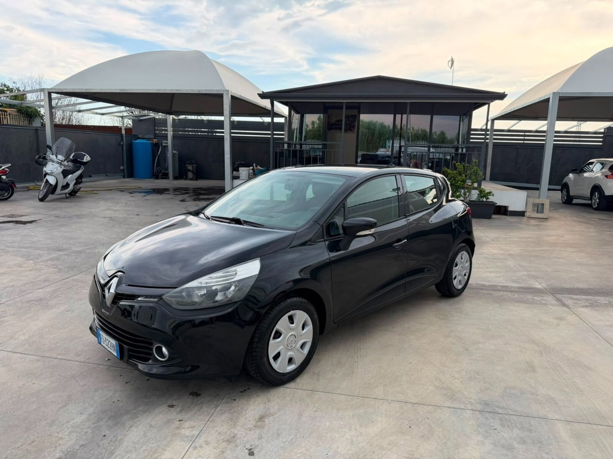 Renault Clio dCi 8V 75 CV Start&Stop 5 porte Energy Duel