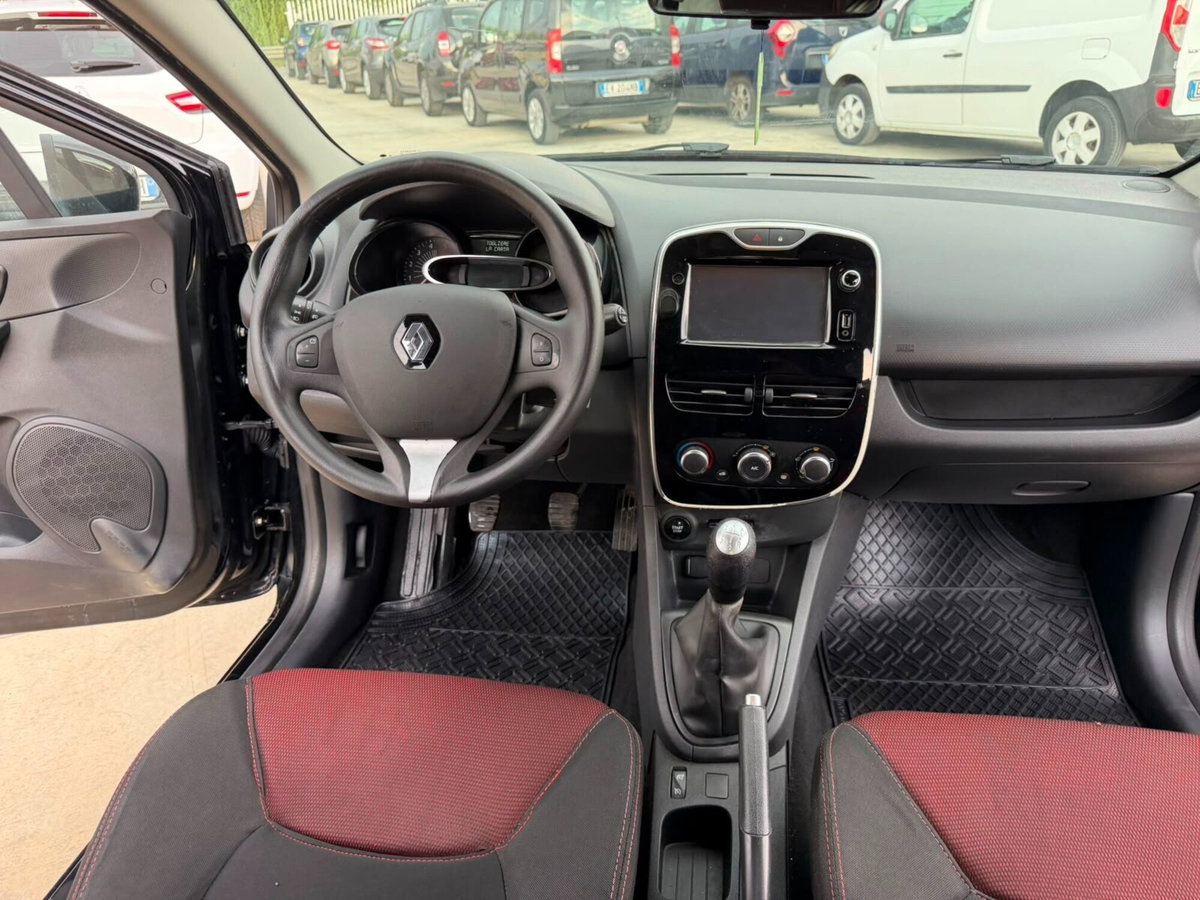 Renault Clio dCi 8V 75 CV Start&Stop 5 porte Energy Duel (11)