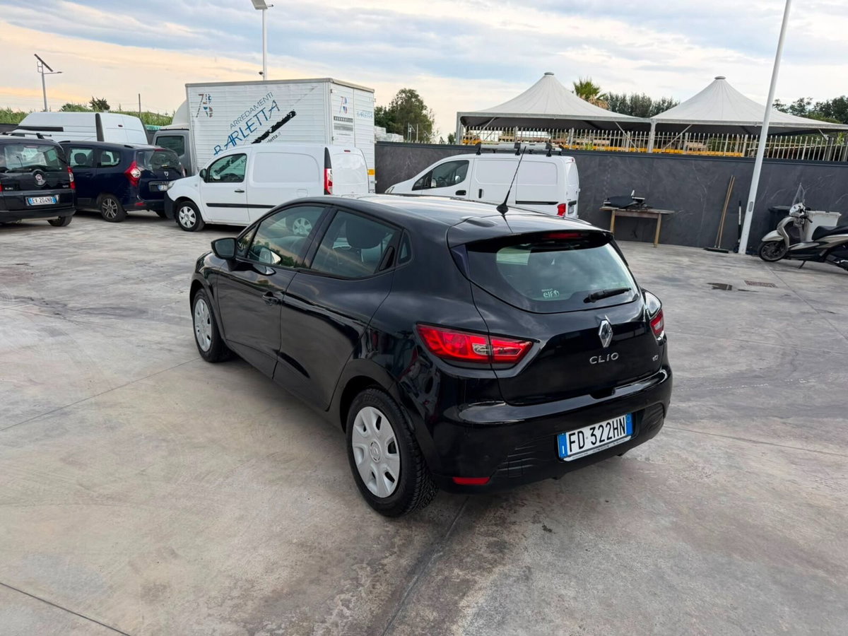 Renault Clio dCi 8V 75 CV Start&Stop 5 porte Energy Duel (6)