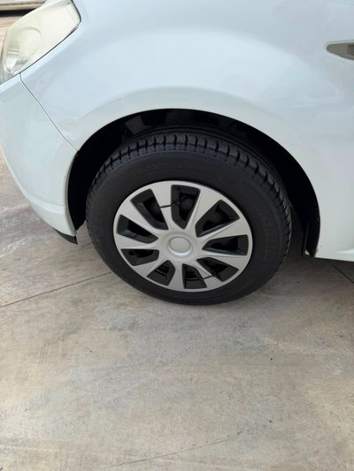 Dacia Sandero 1.4 8V GPL Lauréate (12)