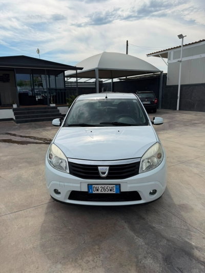 Dacia Sandero 1.4 8V GPL Lauréate (2)