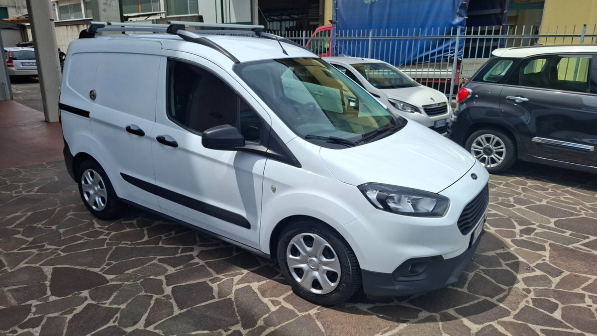 Ford Transit Courier 1.5 TDCi 75CV  Trend (2)