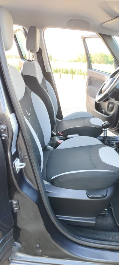 Fiat 500L 1.4 95 CV Lounge (5)