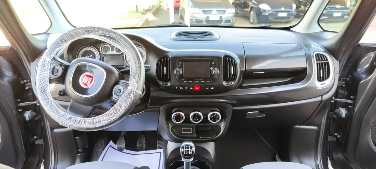 Fiat 500L 1.4 95 CV Lounge (9)