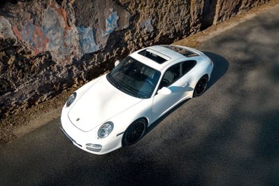 Porsche 911 Coupé Carrera 4S (7)
