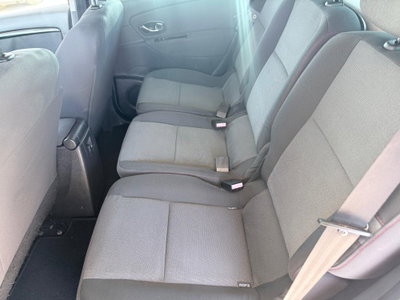 Renault Scenic E-Tech Electric XMod 1.5 dCi 110CV EDC Wave (18)