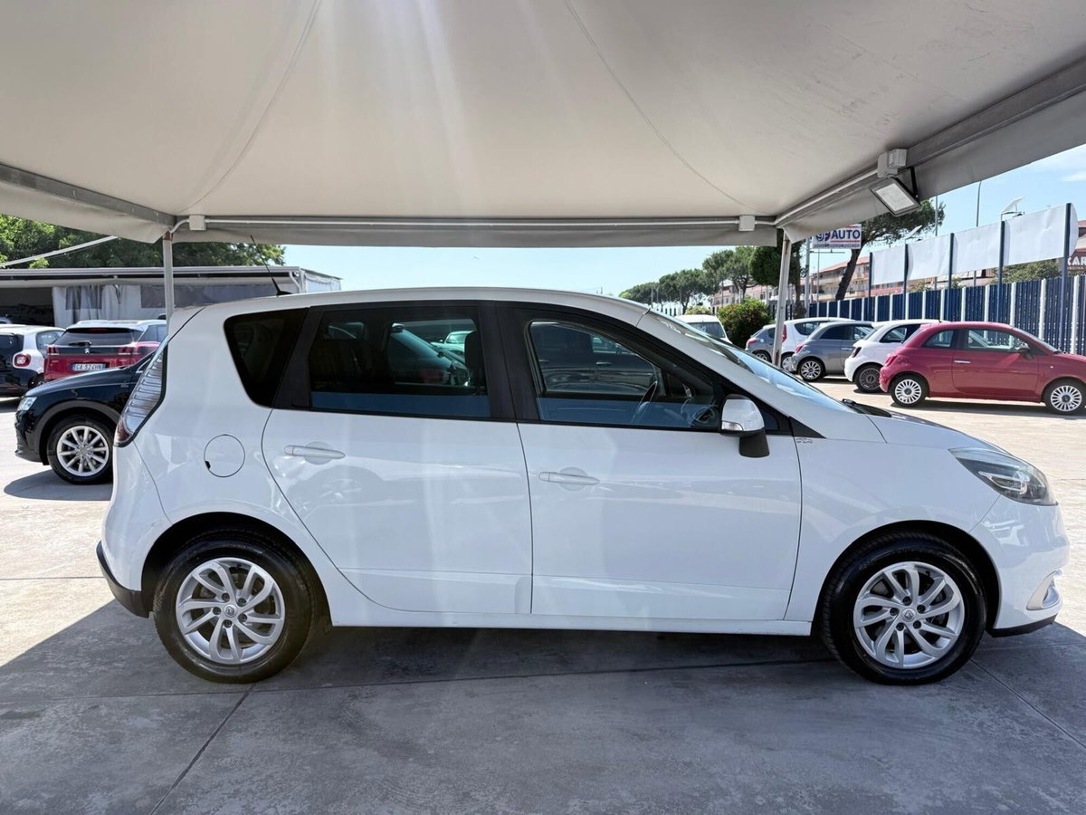 Renault Scenic E-Tech Electric XMod 1.5 dCi 110CV EDC Wave (7)