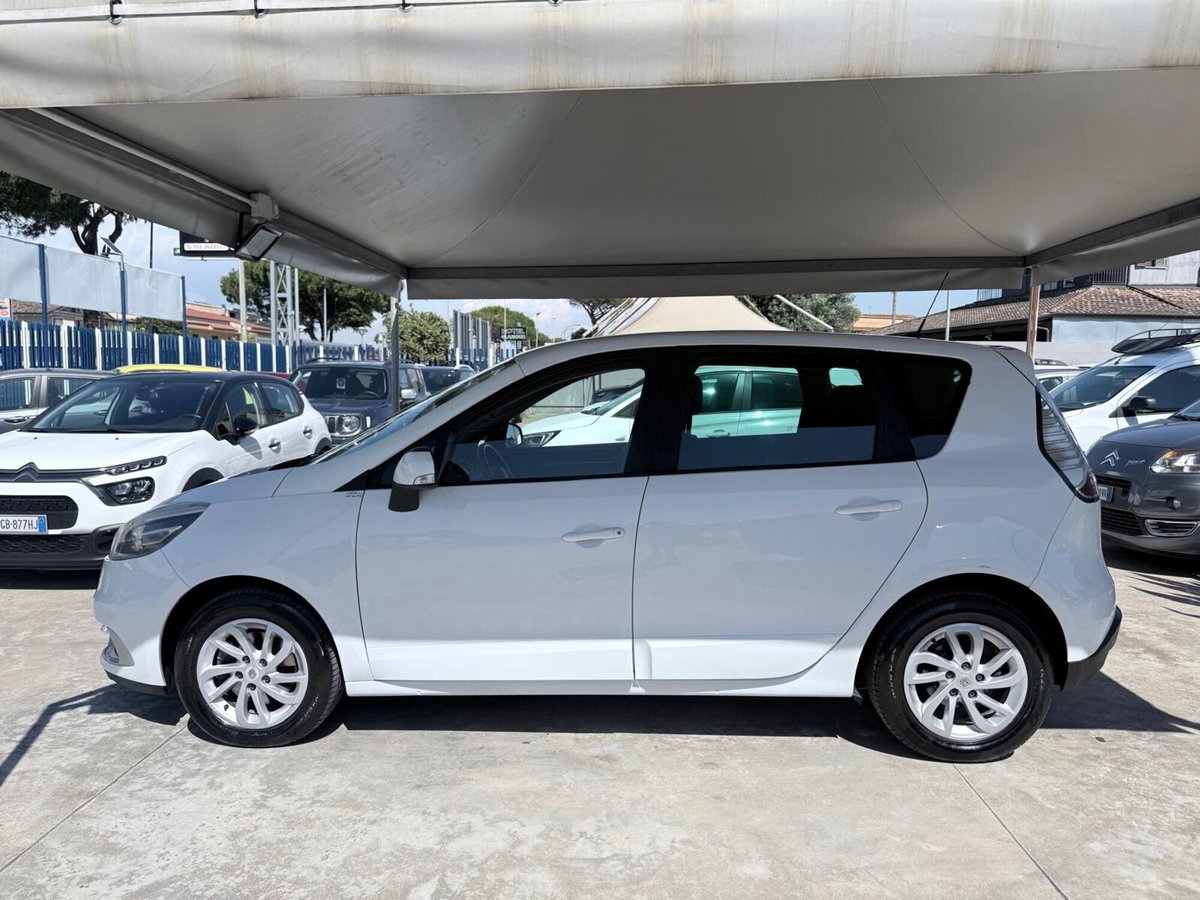 Renault Scenic E-Tech Electric XMod 1.5 dCi 110CV EDC Wave (8)