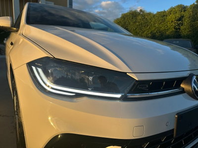 Volkswagen Polo 1.0 tsi R-Line 95cv (3)