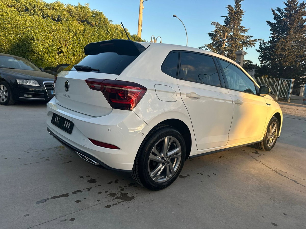 Volkswagen Polo 1.0 tsi R-Line 95cv (7)
