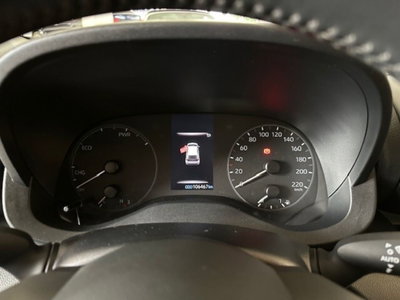 Toyota Yaris 1.5 Hybrid 5 porte Energy (11)