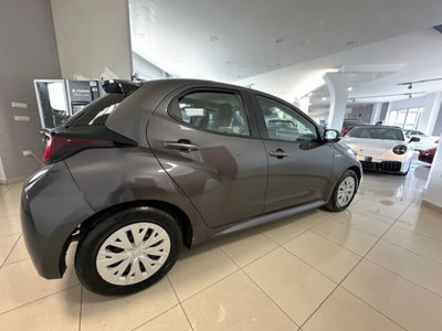 Toyota Yaris 1.5 Hybrid 5 porte Energy (4)
