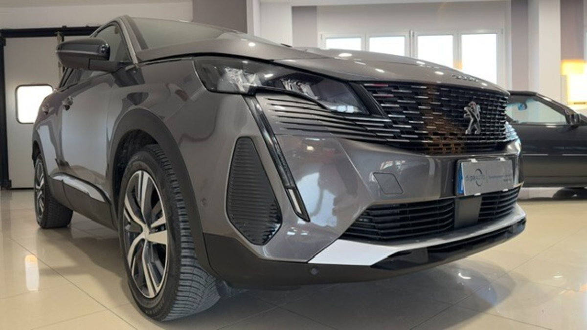 Peugeot 3008 BlueHDi 130 S&S EAT8 Allure Pack (3)
