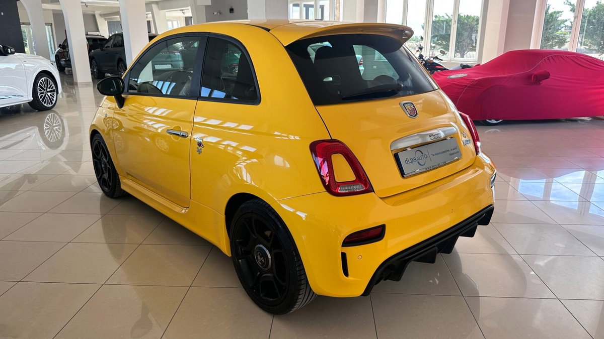 Abarth 595 595 1.4 Turbo T-Jet 160 CV Pista (2)